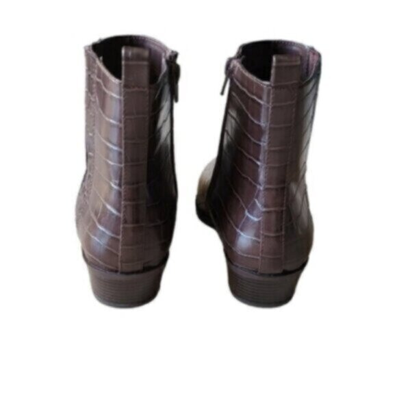 Brown Faux Leather Ankle Boots NEW Sz 8 wide - Picture 5 of 6
